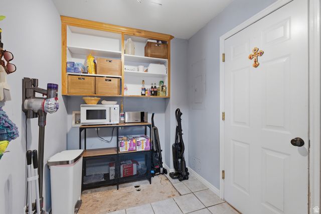 1216 E LOAFER VIEW DR, Payson, UT 84651