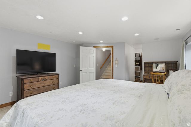 1216 E LOAFER VIEW DR, Payson, UT 84651