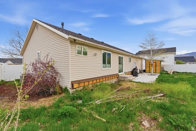 1216 E LOAFER VIEW DR, Payson, UT 84651