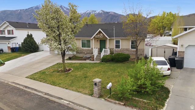 1216 E LOAFER VIEW DR, Payson, UT 84651