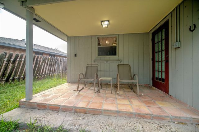 4305 Lavaca River Ct, Corpus Christi, TX 78410