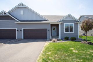 1588 Southpoint Drive, Hudson, WI 54016