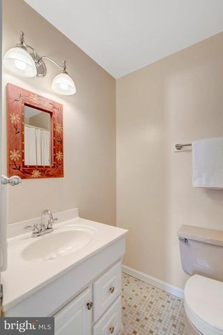 7413 FORRESTER LN, Manassas, VA 20109