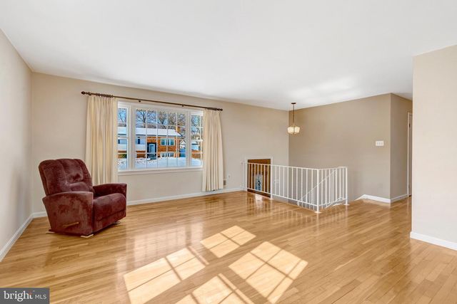 7413 FORRESTER LN, Manassas, VA 20109