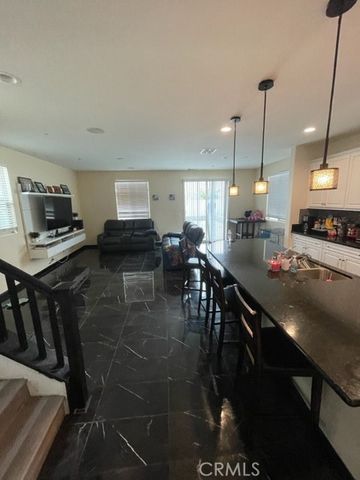 31542 Alicante, Winchester, CA 92596