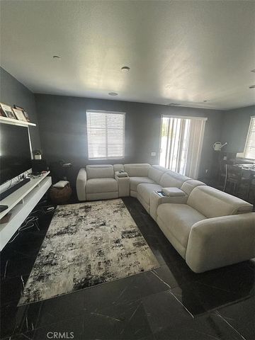 31542 Alicante, Winchester, CA 92596