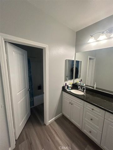 31542 Alicante, Winchester, CA 92596