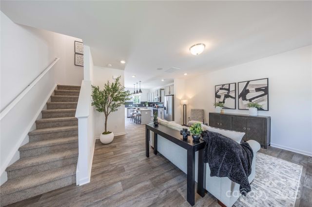 4409 Wymore Way 27, Charlotte, NC 28208