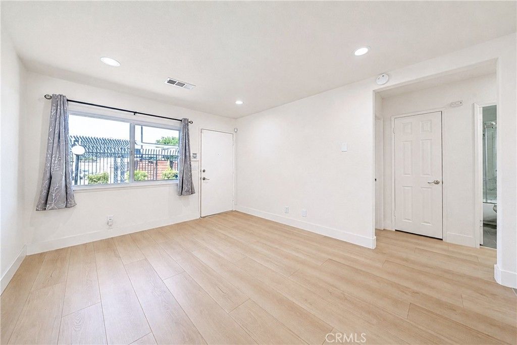 Image 3 of property listing at 1045 Buccaneer, Placentia, CA 92870