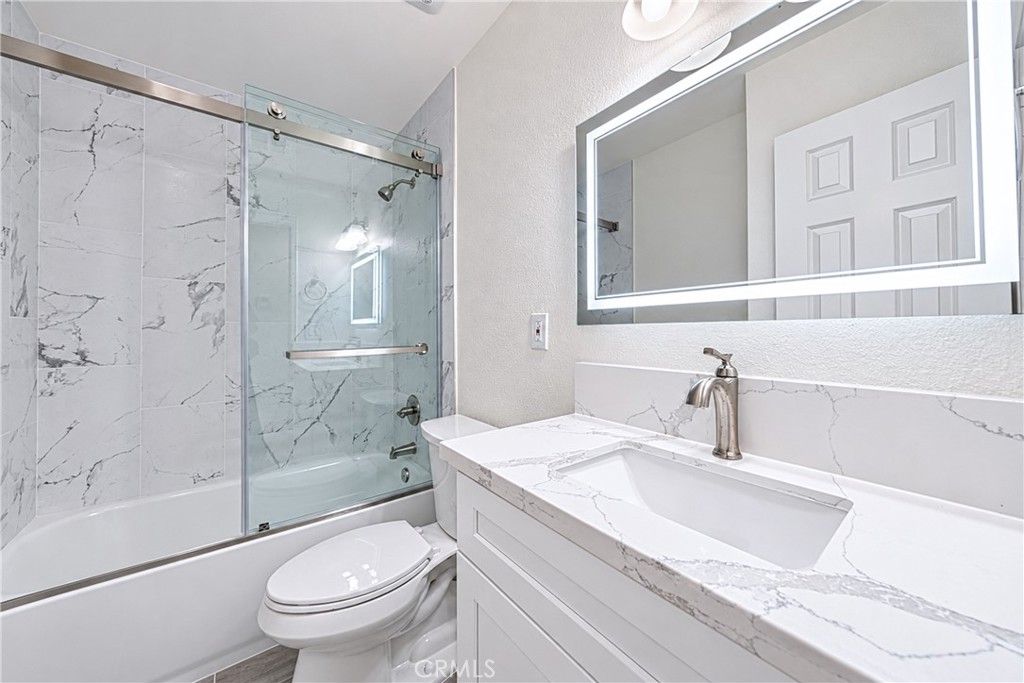 Image 4 of property listing at 1045 Buccaneer, Placentia, CA 92870