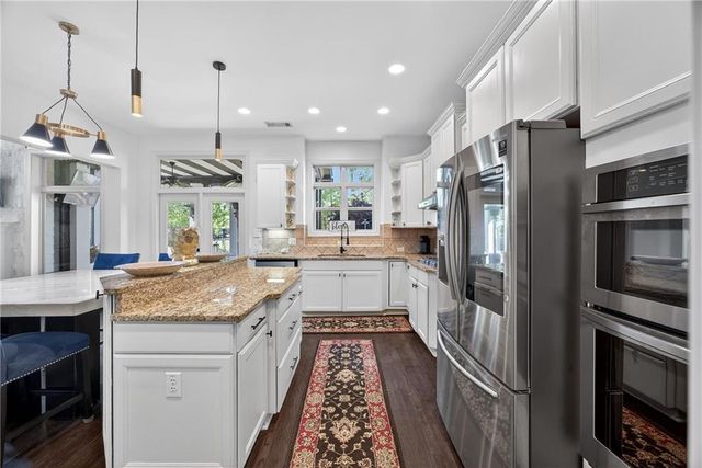6025 Golf View Crossing, Locust Grove, GA 30248