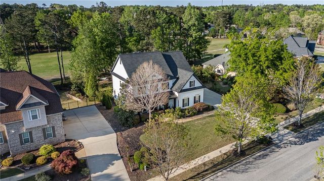 6025 Golf View Crossing, Locust Grove, GA 30248