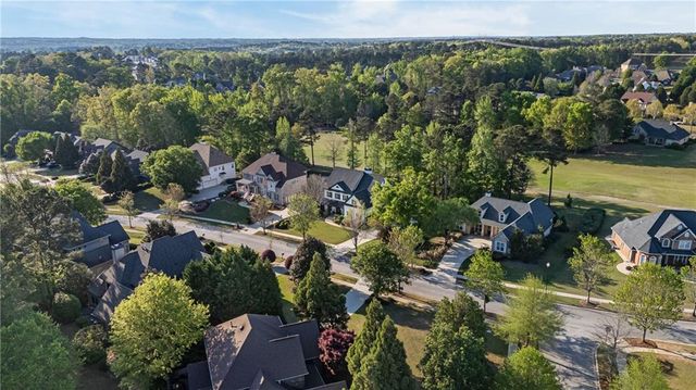 6025 Golf View Crossing, Locust Grove, GA 30248