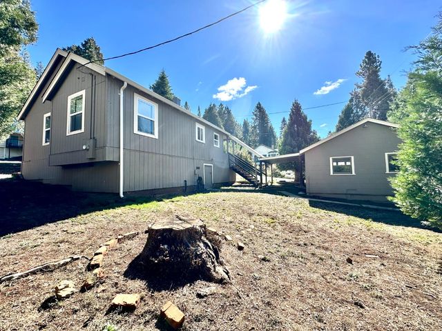 1677 2nd St, Arnold, CA 95223