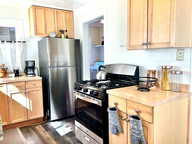 1677 2nd St, Arnold, CA 95223