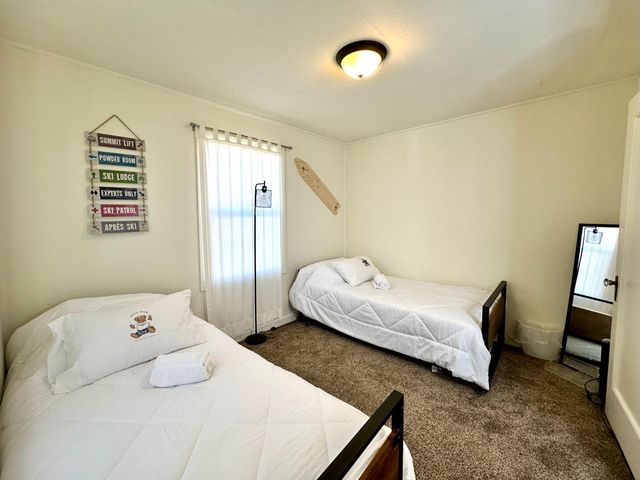 1677 2nd St, Arnold, CA 95223