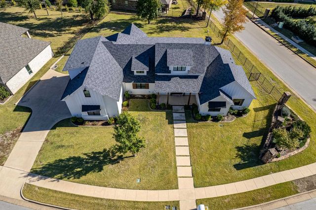 7580 Northlake Drive, Tyler, TX 75703