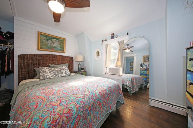 61 Barberie Avenue, Highlands, NJ 07732