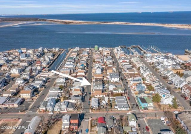 61 Barberie Avenue, Highlands, NJ 07732