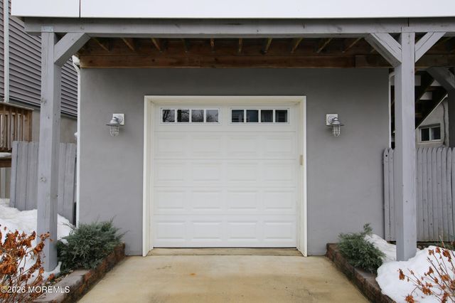 61 Barberie Avenue, Highlands, NJ 07732