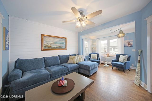 61 Barberie Avenue, Highlands, NJ 07732