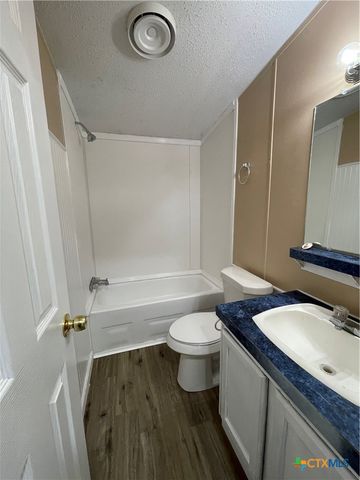 629 Buck Trail, Canyon Lake, TX 78133