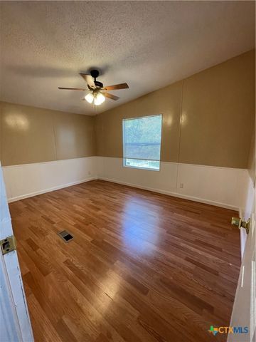 629 Buck Trail, Canyon Lake, TX 78133