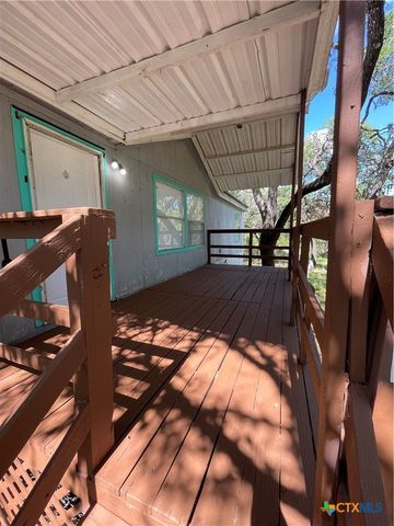 629 Buck Trail, Canyon Lake, TX 78133
