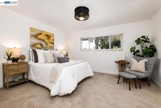 3360 Doyle Rd, Oakley, CA 94561