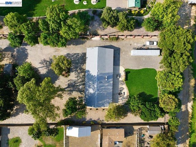 3360 Doyle Rd, Oakley, CA 94561