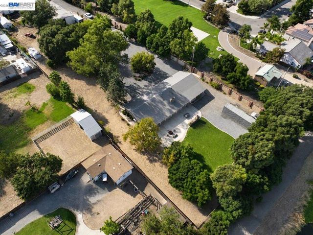 3360 Doyle Rd, Oakley, CA 94561