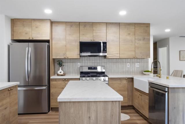 4350 Point Reyes Ct, Carlsbad, CA 92010