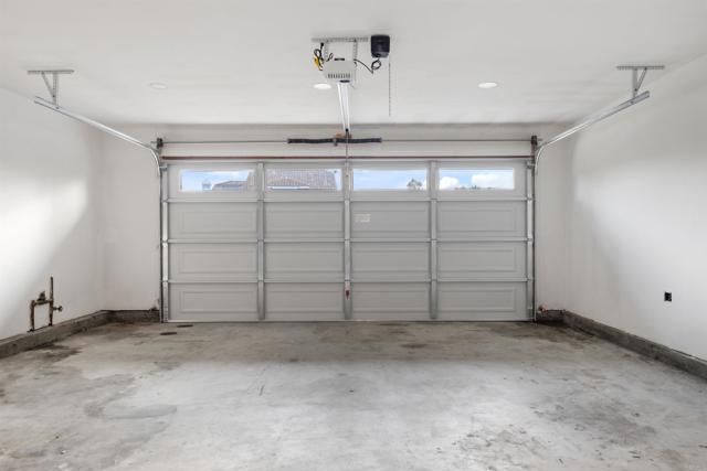 4350 Point Reyes Ct, Carlsbad, CA 92010