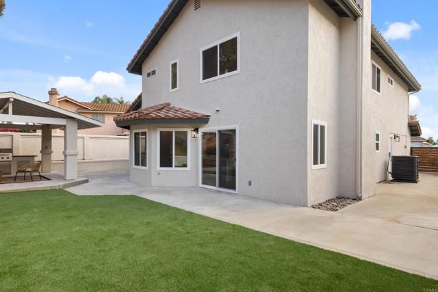 4350 Point Reyes Ct, Carlsbad, CA 92010