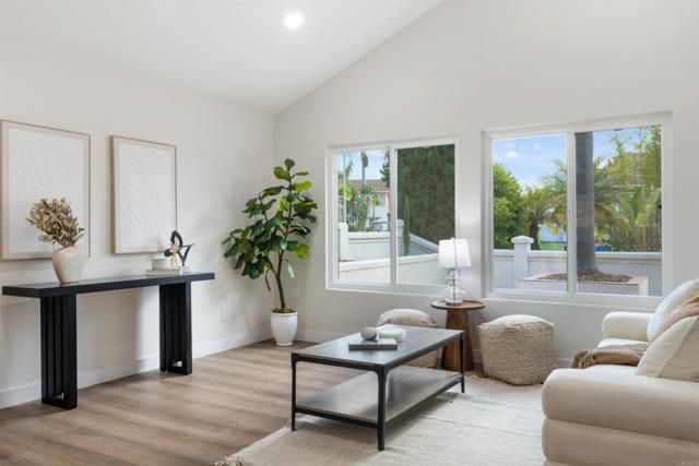 4350 Point Reyes Ct, Carlsbad, CA 92010