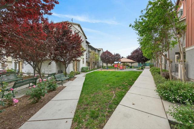 1077 Zucchini Terrace, San Jose, CA 95133