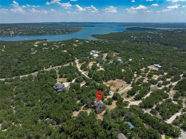 18202 W Reed Parks RD, Jonestown, TX 78645