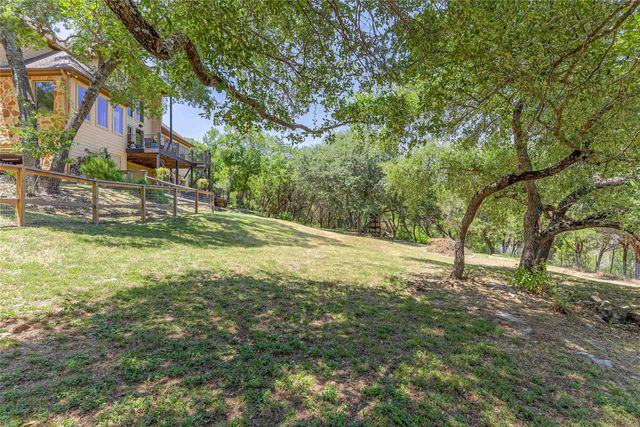 18202 W Reed Parks RD, Jonestown, TX 78645