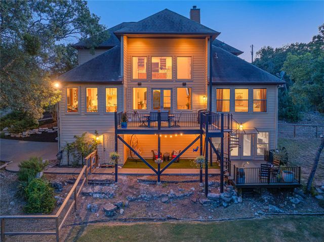 18202 W Reed Parks RD, Jonestown, TX 78645