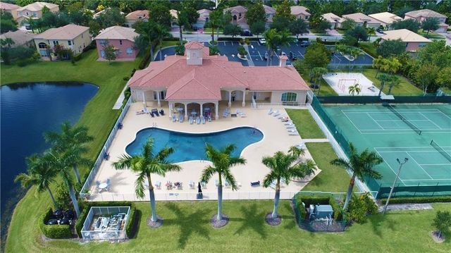 5671 Sunberry Circle, Fort Pierce, FL 34951