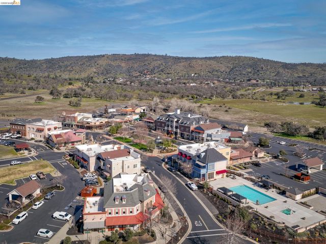 258 Rock Ridge, Copperopolis, CA 95228