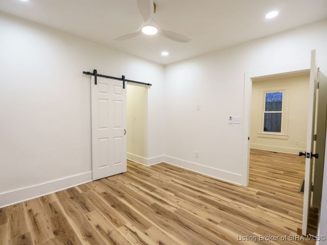 1525 E Oak Street, New Albany, IN 47150