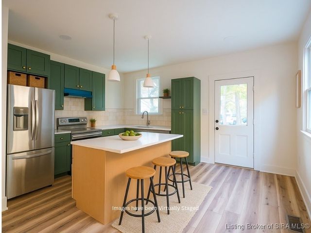 1525 E Oak Street, New Albany, IN 47150