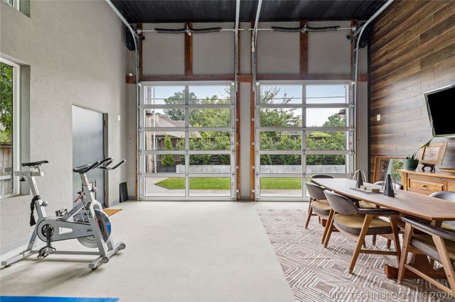 1433 E 38th Street, Tulsa, OK 74105