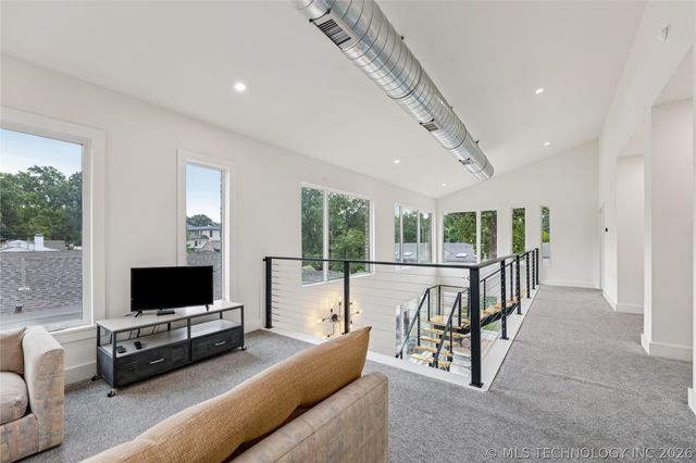 1433 E 38th Street, Tulsa, OK 74105