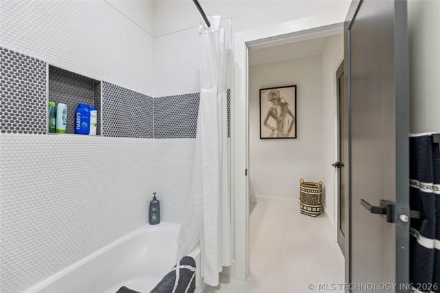 1433 E 38th Street, Tulsa, OK 74105