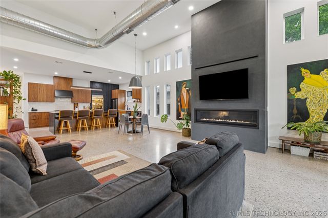 1433 E 38th Street, Tulsa, OK 74105