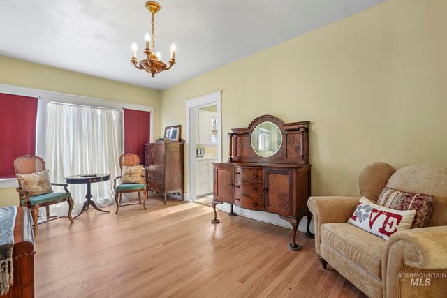 150 10th Avenue East, Twin Falls, ID 83301