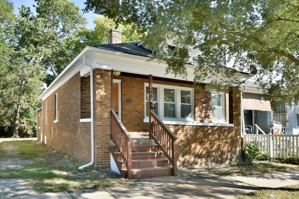 340 Pine Street, Joliet, IL 60435
