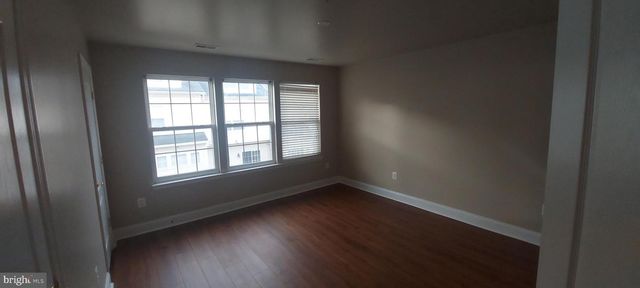 11808 OXBRIDGE DR, Germantown, MD 20876